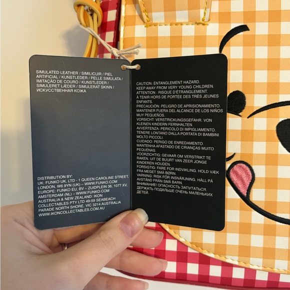 Loungefly Winnie The Pooh Gingham Crossbody Purse NWT Adjustable Strap Picnic - Picture 9 of 15